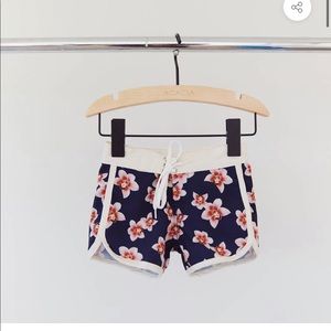 NOT FOR SALE: TRADE ONLY